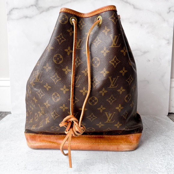 Louis Vuitton • LV Monogram Noe Shoulder Bag Malletier - Picture 7 of 15